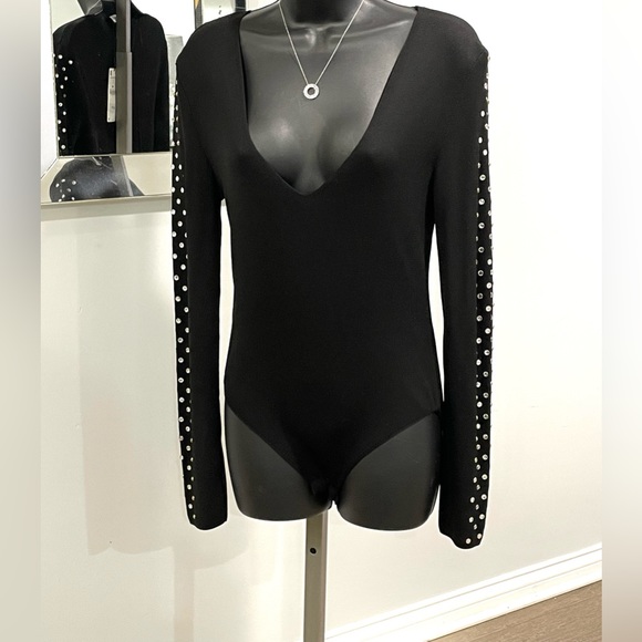 Zara Sweaters - Zara Black V- Neck Jumpsuit Sweater.